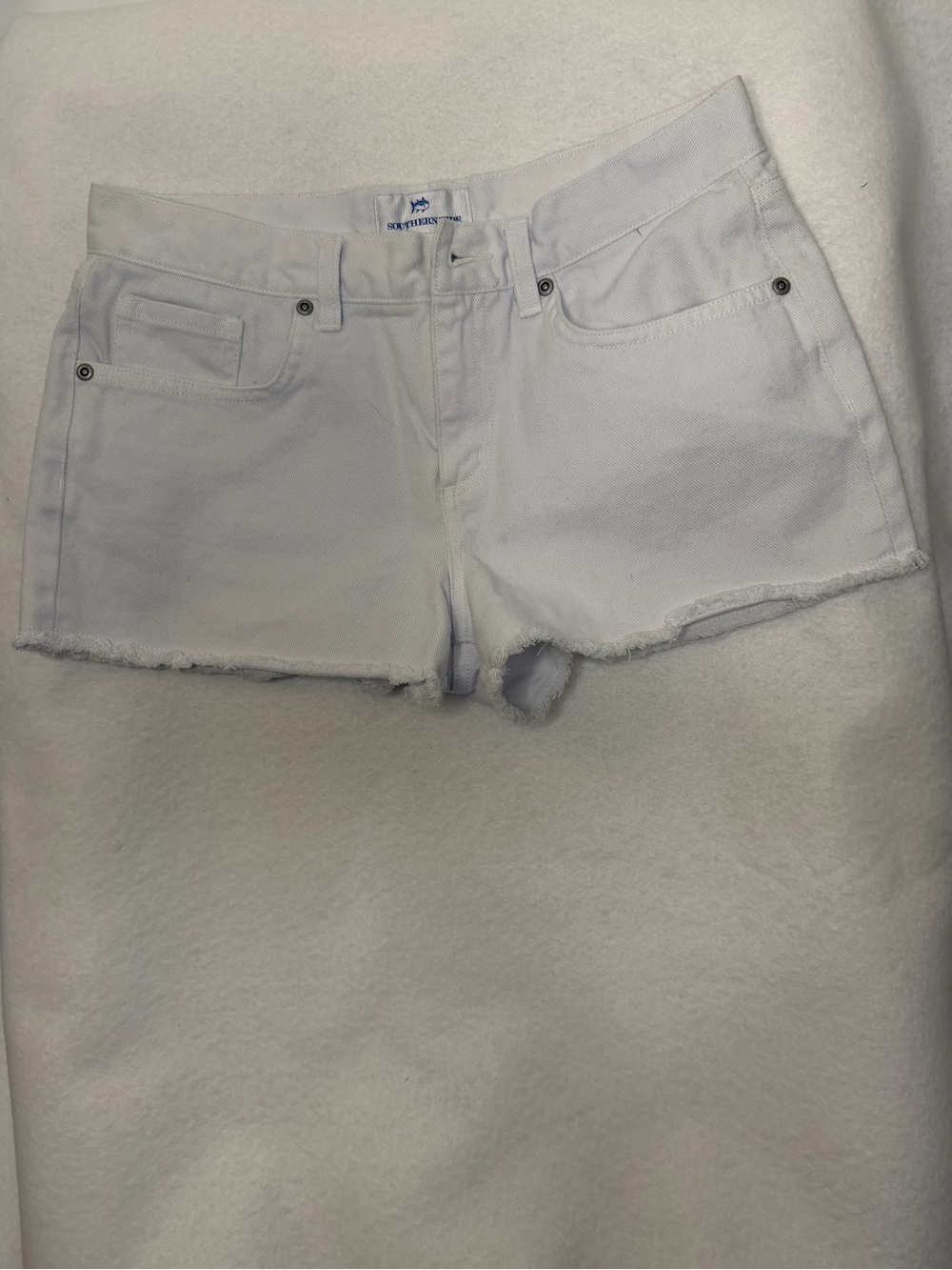 Southern Tide Cut Off Denim White Women's Shorts Size 26 100% Cotton 2.5” inseam